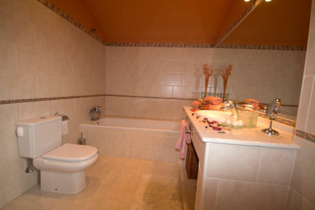 El Chalet Del Golf Urturi ภายนอก รูปภาพ
