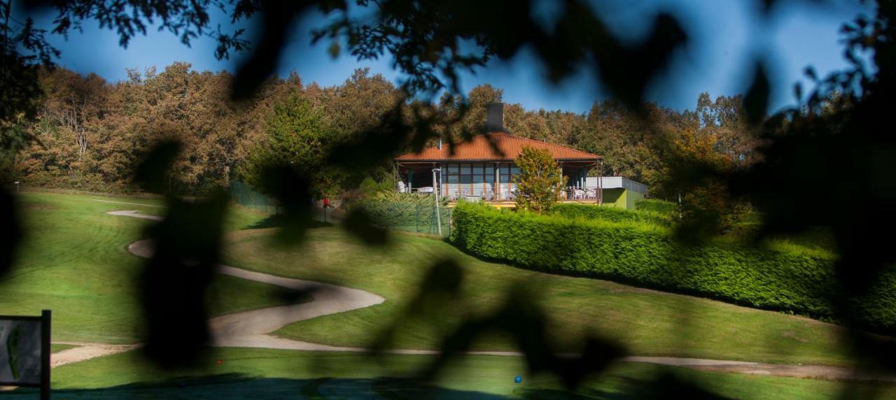 El Chalet Del Golf Urturi ภายนอก รูปภาพ